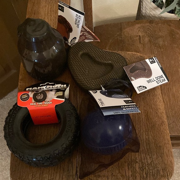 BarkBox+ Dog Toy Bundle Size M-L - Picture 1 of 6